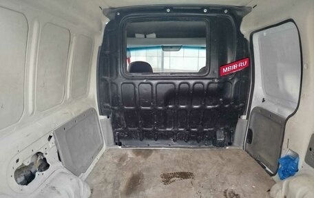 Renault Kangoo II рестайлинг, 2005 год, 320 000 рублей, 13 фотография