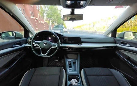 Volkswagen Golf VIII, 2022 год, 1 520 000 рублей, 7 фотография