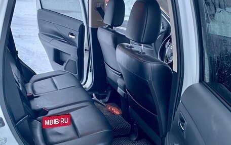 Mitsubishi Outlander III рестайлинг 3, 2012 год, 1 550 000 рублей, 7 фотография