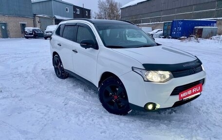 Mitsubishi Outlander III рестайлинг 3, 2012 год, 1 550 000 рублей, 16 фотография