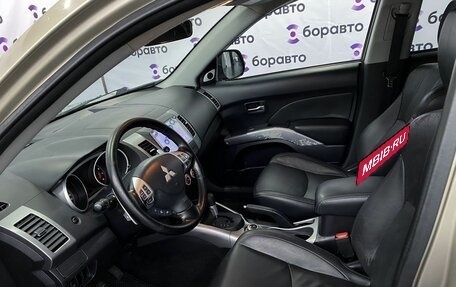 Mitsubishi Outlander III рестайлинг 3, 2008 год, 950 000 рублей, 13 фотография