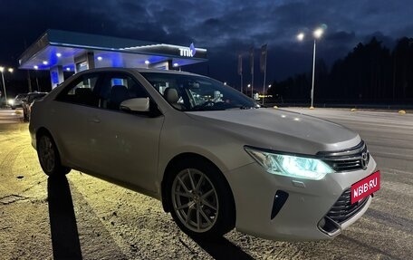 Toyota Camry, 2016 год, 2 350 000 рублей, 8 фотография