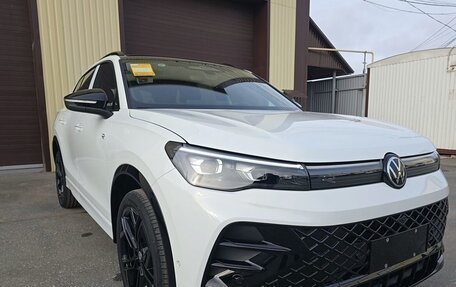 Volkswagen Tiguan, 2025 год, 4 900 000 рублей, 1 фотография