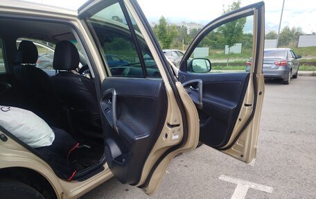 Toyota RAV4, 2009 год, 1 090 000 рублей, 8 фотография