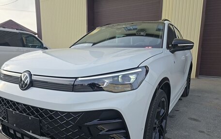 Volkswagen Tiguan, 2025 год, 4 900 000 рублей, 3 фотография