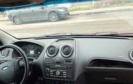 Ford Fiesta, 2007 год, 210 000 рублей, 6 фотография