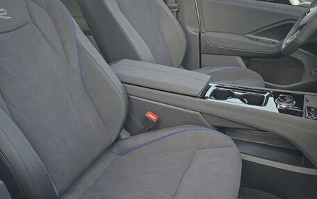 Volkswagen Tiguan, 2025 год, 4 900 000 рублей, 25 фотография