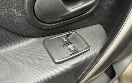 Renault Logan II, 2018 год, 689 000 рублей, 8 фотография