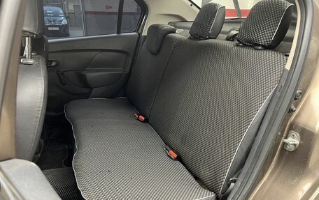 Renault Logan II, 2018 год, 689 000 рублей, 14 фотография