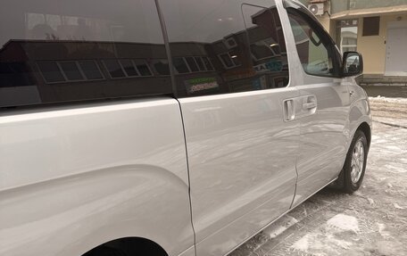 Hyundai Grand Starex Grand Starex I рестайлинг 2, 2008 год, 1 300 000 рублей, 5 фотография