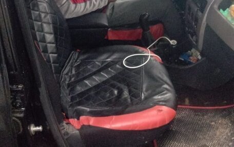 Renault Logan I, 2013 год, 299 000 рублей, 2 фотография