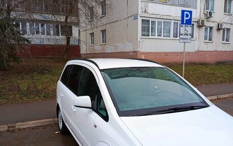 Opel Zafira B, 2012 год, 680 000 рублей, 8 фотография