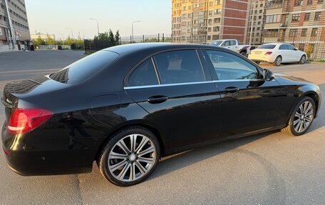 Mercedes-Benz E-Класс, 2017 год, 2 950 000 рублей, 12 фотография