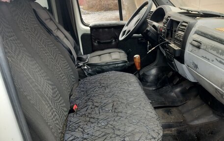 ГАЗ 3110 «Волга», 2004 год, 200 000 рублей, 5 фотография