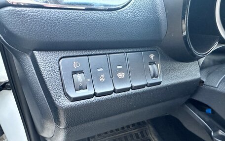 KIA Rio III рестайлинг, 2015 год, 1 300 000 рублей, 13 фотография