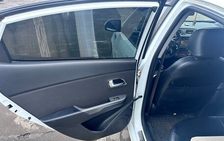 KIA Rio III рестайлинг, 2015 год, 1 300 000 рублей, 21 фотография