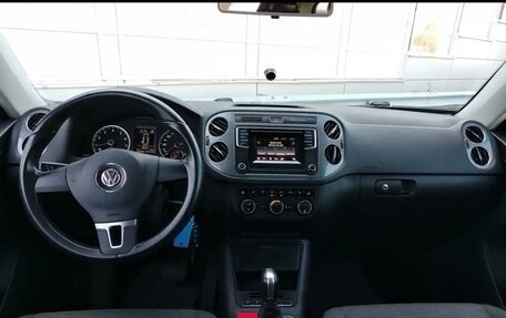 Volkswagen Tiguan I, 2015 год, 1 600 000 рублей, 20 фотография