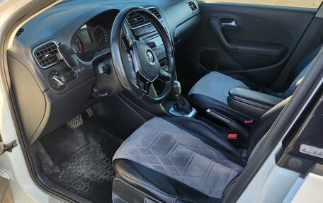 Volkswagen Polo VI (EU Market), 2017 год, 1 050 000 рублей, 9 фотография