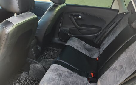 Volkswagen Polo VI (EU Market), 2017 год, 1 050 000 рублей, 11 фотография