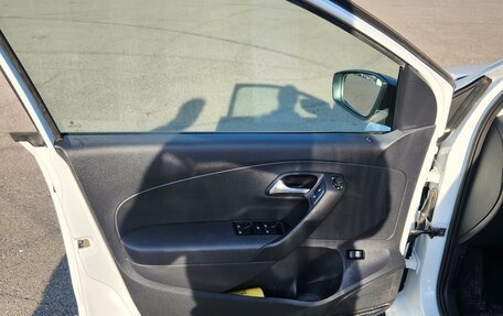 Volkswagen Polo VI (EU Market), 2017 год, 1 050 000 рублей, 10 фотография