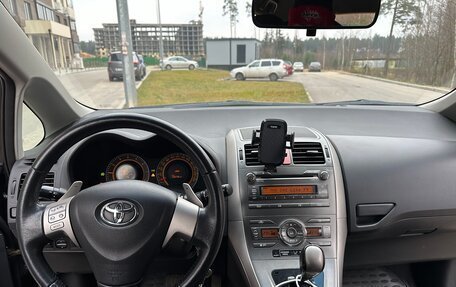 Toyota Auris II, 2007 год, 625 000 рублей, 10 фотография