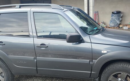 Chevrolet Niva I рестайлинг, 2020 год, 980 000 рублей, 5 фотография