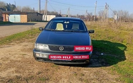 Volkswagen Passat B4, 1994 год, 350 000 рублей, 3 фотография