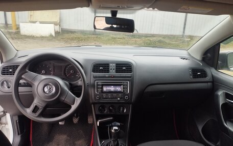 Volkswagen Polo VI (EU Market), 2014 год, 470 000 рублей, 19 фотография