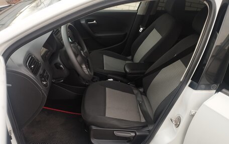 Volkswagen Polo VI (EU Market), 2014 год, 470 000 рублей, 16 фотография