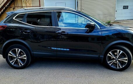 Nissan Qashqai, 2021 год, 2 300 000 рублей, 4 фотография