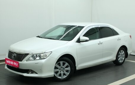 Toyota Camry, 2014 год, 1 755 000 рублей, 2 фотография