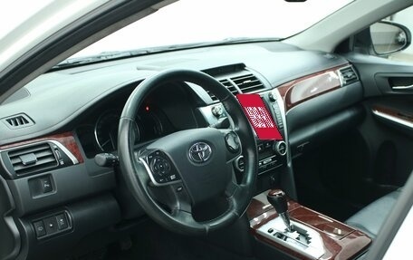 Toyota Camry, 2014 год, 1 755 000 рублей, 17 фотография