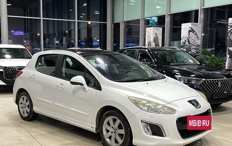 Peugeot 308 II, 2011 год, 596 000 рублей, 2 фотография