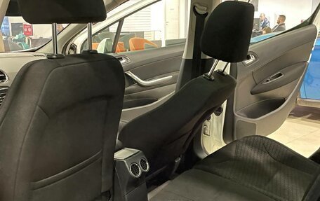 Peugeot 308 II, 2011 год, 596 000 рублей, 8 фотография