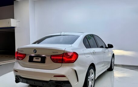 BMW 1 серия, 2022 год, 2 190 000 рублей, 6 фотография