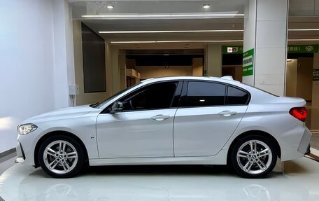 BMW 1 серия, 2022 год, 2 190 000 рублей, 7 фотография