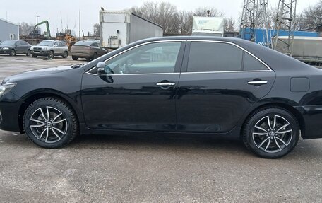 Toyota Camry, 2017 год, 2 390 000 рублей, 2 фотография