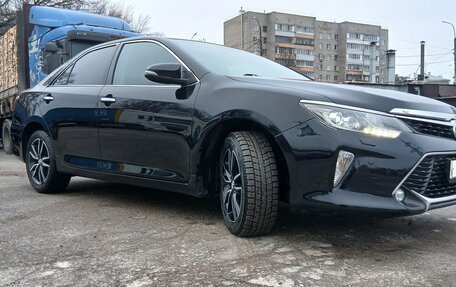 Toyota Camry, 2017 год, 2 390 000 рублей, 17 фотография