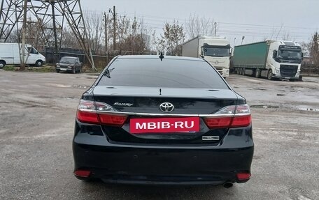 Toyota Camry, 2017 год, 2 390 000 рублей, 14 фотография