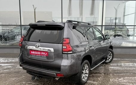 Toyota Land Cruiser Prado 150 рестайлинг 2, 2017 год, 4 100 000 рублей, 4 фотография