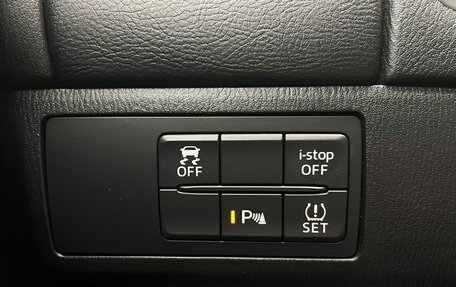 Mazda 6, 2016 год, 1 990 000 рублей, 14 фотография