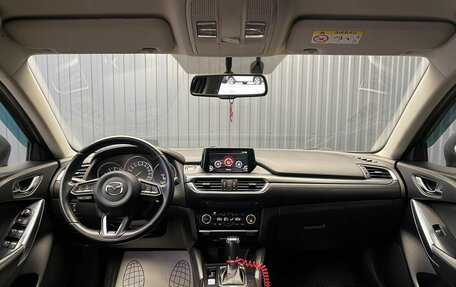 Mazda 6, 2016 год, 1 990 000 рублей, 5 фотография