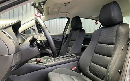 Mazda 6, 2016 год, 1 990 000 рублей, 19 фотография