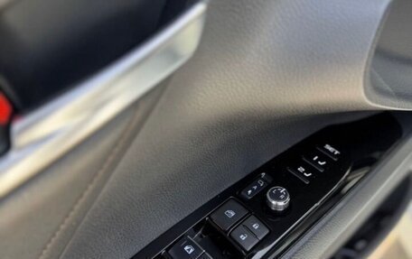 Toyota Camry, 2018 год, 2 750 000 рублей, 14 фотография