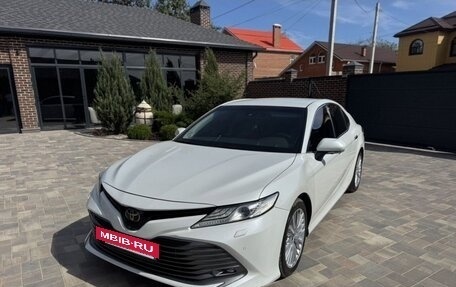 Toyota Camry, 2018 год, 2 750 000 рублей, 26 фотография