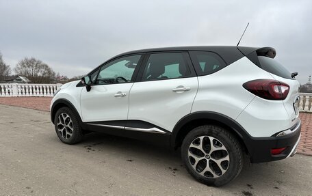 Renault Kaptur I рестайлинг, 2016 год, 1 450 000 рублей, 10 фотография