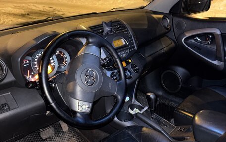 Toyota RAV4, 2006 год, 1 000 000 рублей, 9 фотография