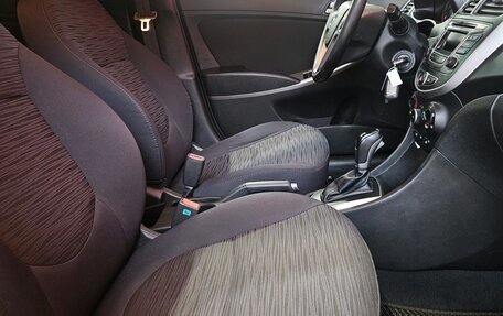 Hyundai Solaris II рестайлинг, 2015 год, 945 000 рублей, 13 фотография