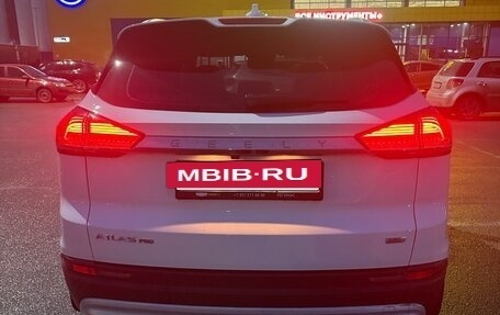 Geely Atlas, 2023 год, 2 000 000 рублей, 7 фотография