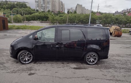 Hyundai Staria, 2021 год, 4 250 000 рублей, 10 фотография